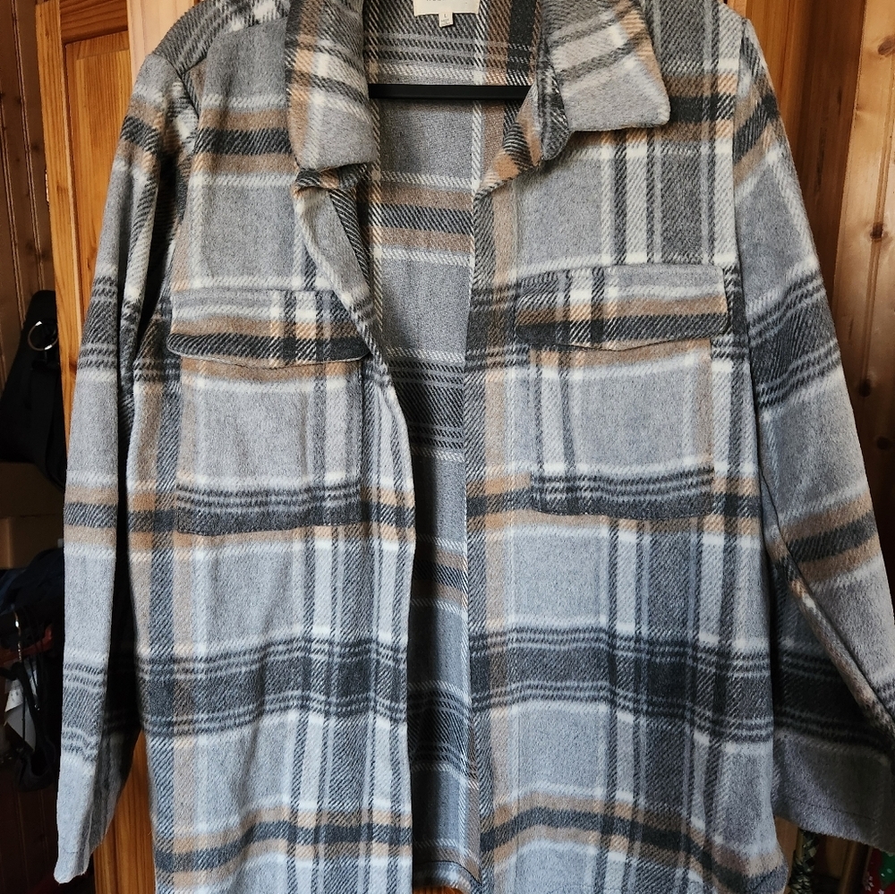 Womens Button Down Heavy Flannel - Picture 3 of 7